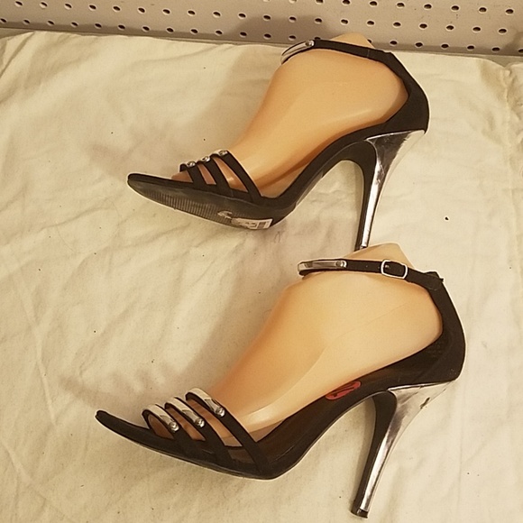 Express Black And Siver Strappy Heels. - Picture 4 of 8
